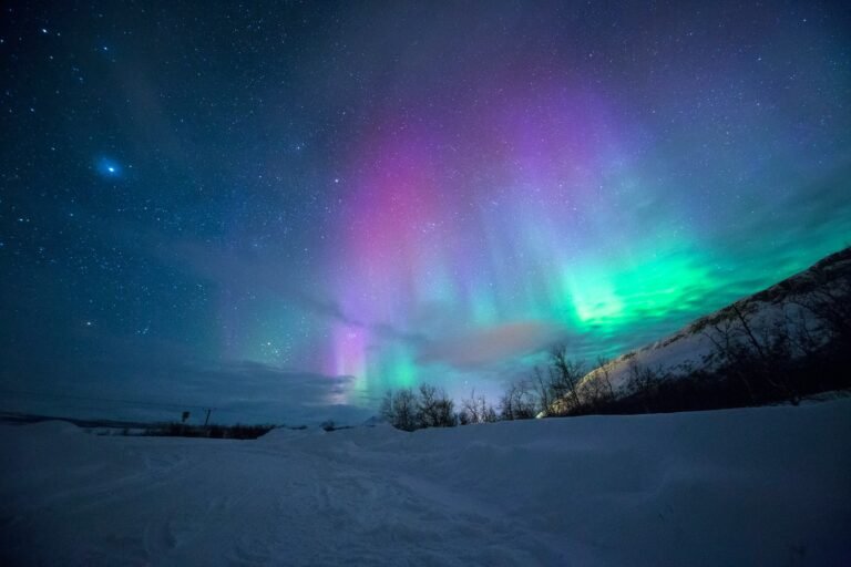 Rare Northern Lights Across the U.S. and Europe